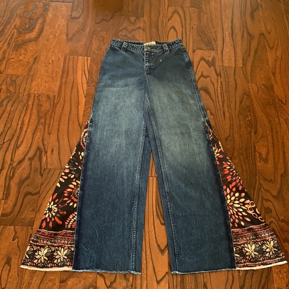 NEW Free People Sahara Extreme Wide Leg Jeans 26 - Picture 3 of 5